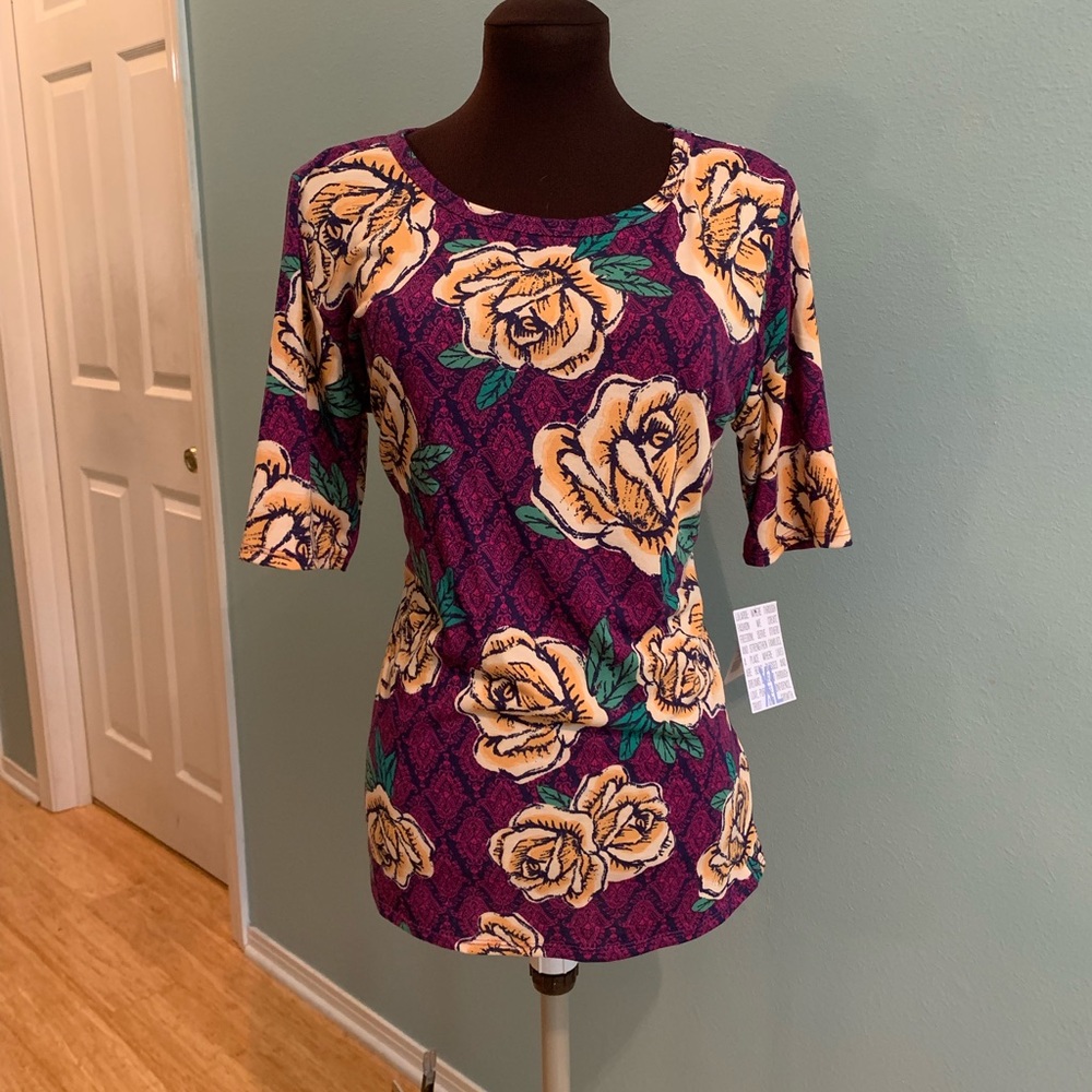 Lularoe Gigi yellow rose print top NWT XL